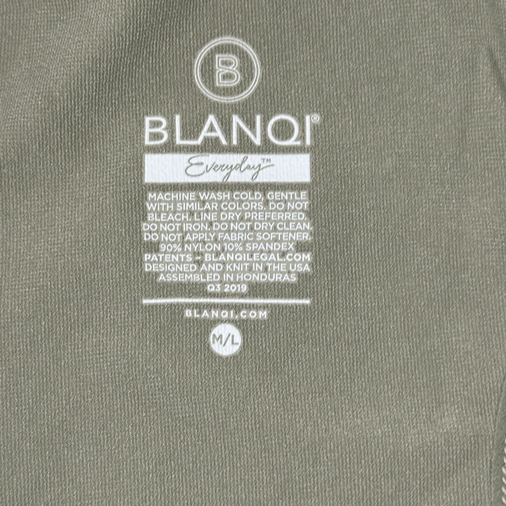 Blanqi Racer Back Tank Dress Maternity M/L - Picture 9 of 12